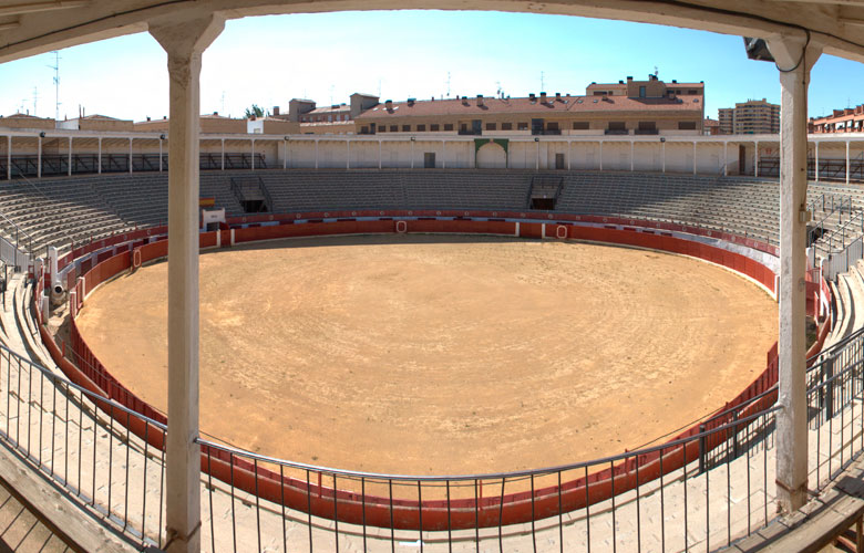 Interior de la Plaza de toros de Calahorra
